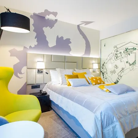 Mercure Stare Ξενοδοχείο 4*