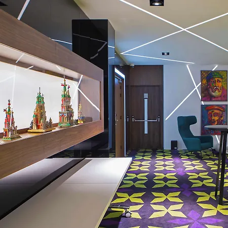 Ξενοδοχείο Mercure Stare 4*