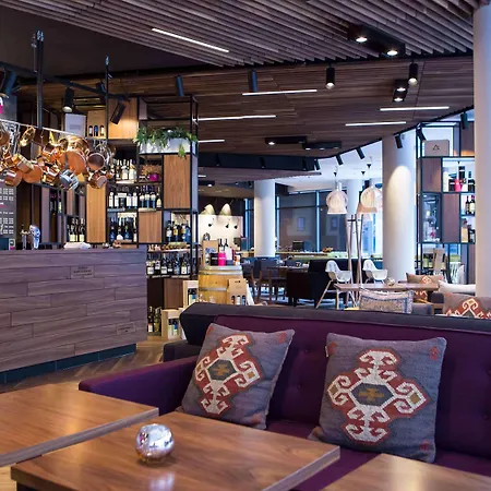 Mercure Stare Ξενοδοχείο 4*