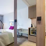 Mercure Stare