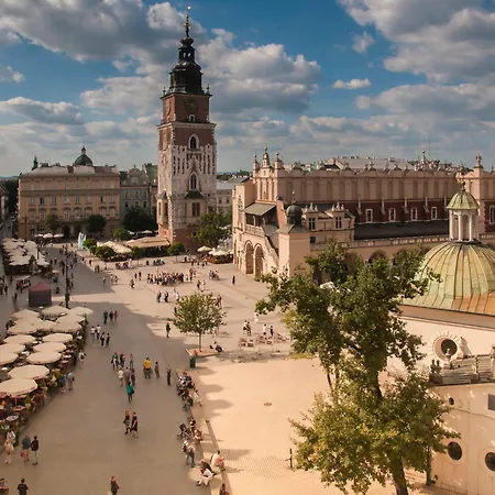 Mercure Stare Hotell 4*