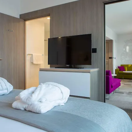 Mercure Stare 4*