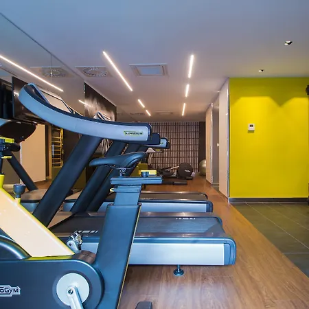 克拉科夫旧城区美居酒店 4*