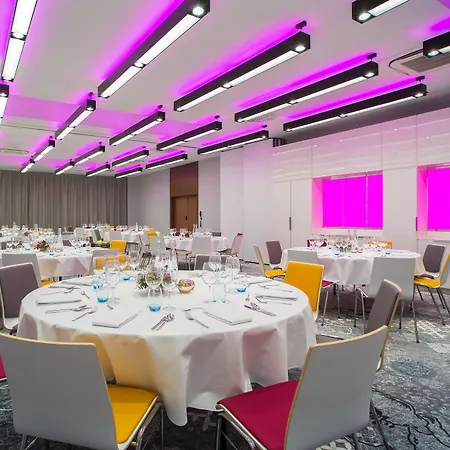 מלון Mercure Stare