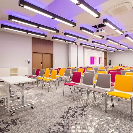 Mercure Stare מלון 4*