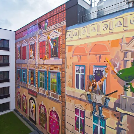 Mercure Stare מלון